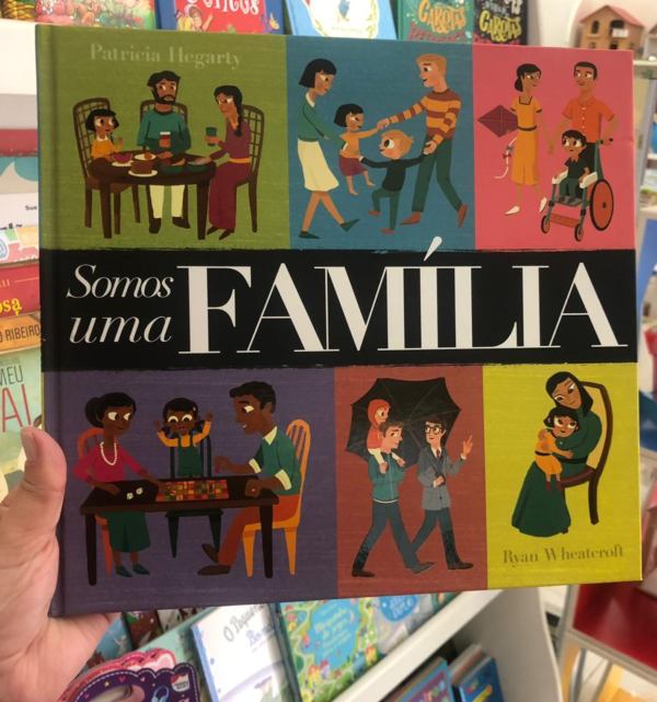 Livro Somos uma família Ryan Wheatcroft